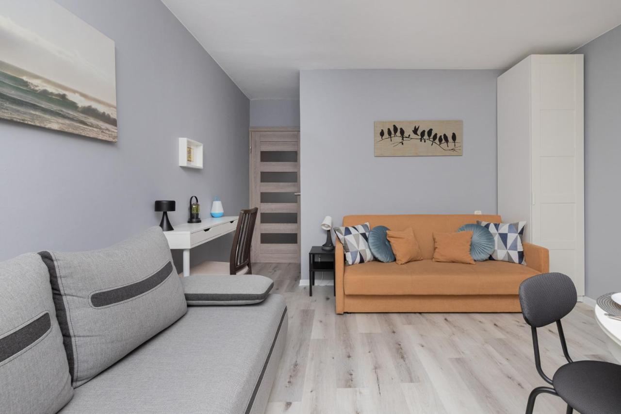 Apartment Family With Balcony In By Renters Gdynia