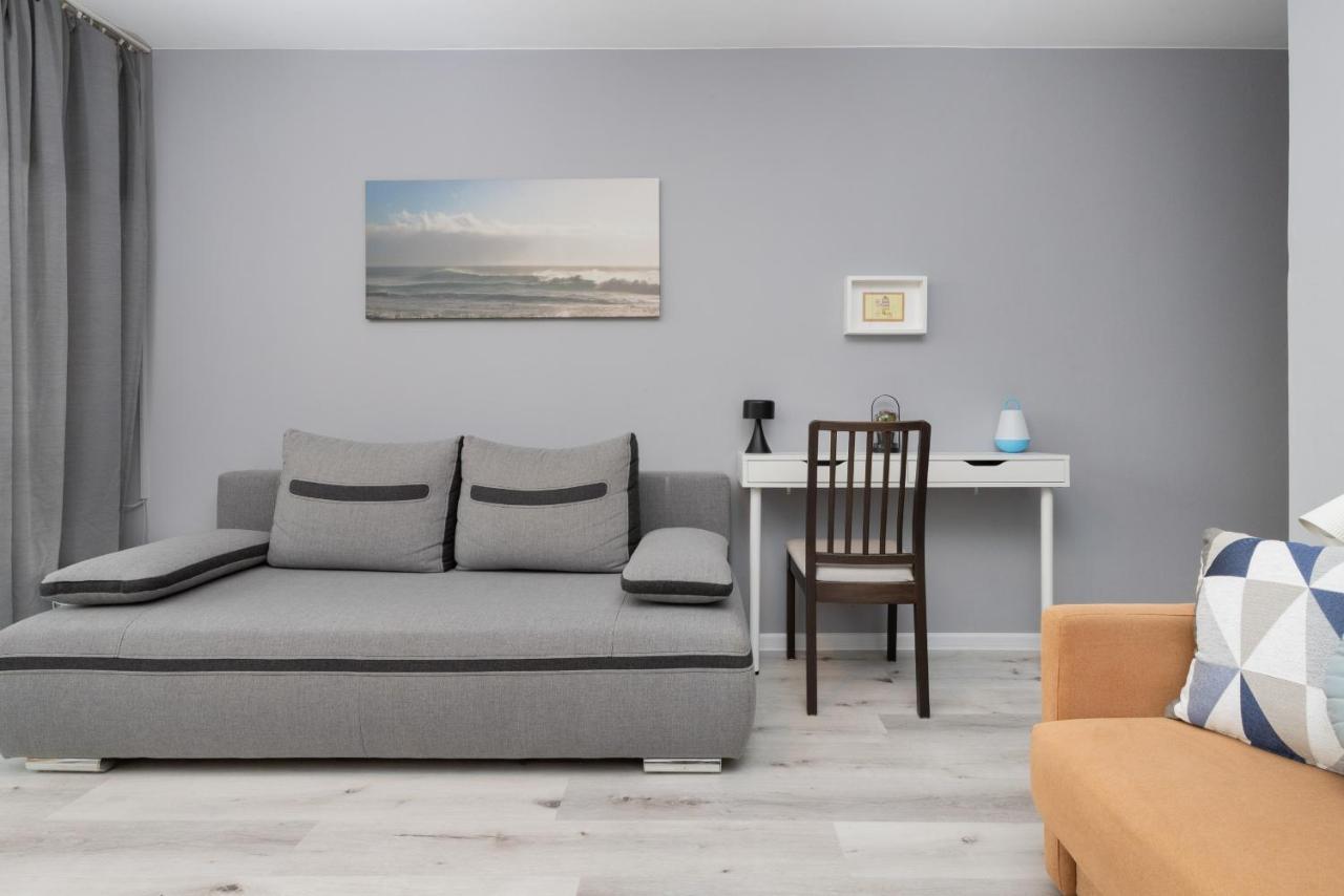 Apartment Family With Balcony In By Renters Gdynia